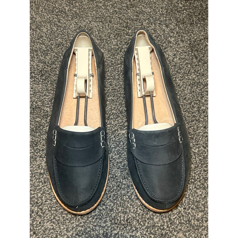 Olukai  okika women’s navy blue loafers size 6.5